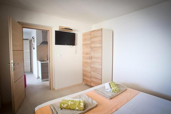 Apartments Kalaba - Dalma I Podaca Bagian luar foto