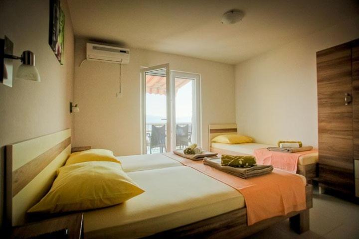 Apartments Kalaba - Dalma I Podaca Bagian luar foto